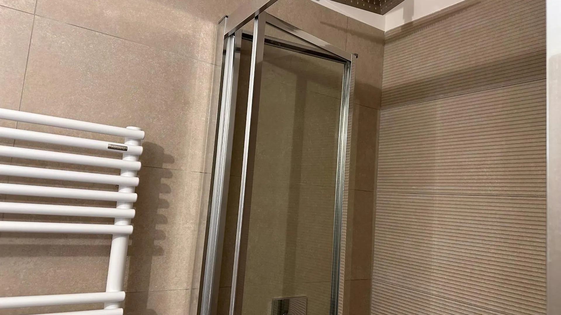 Appartamento Del Conte - Central Naples Apartment